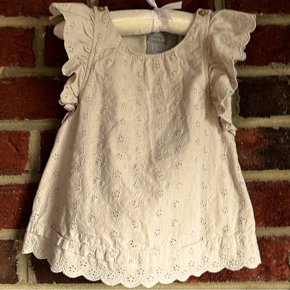 Tahari beige/khaki flutter-sleeve eyelet top